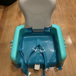 Folding Booster Seat- Safety 1st Seat, Snack & Go Booster Seat