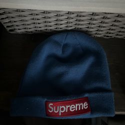 Supreme x new era box logo blue beanie