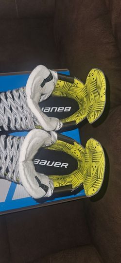 Bauer Supreme M30 Ice Skates Hockey Skates size 10.5