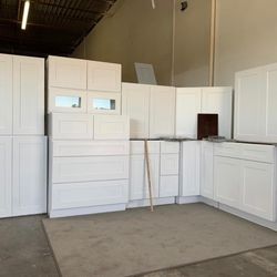 Kitchen cabinets