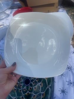 Set of plates