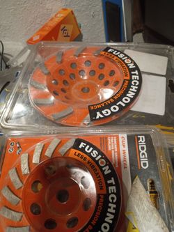 Concrete grainer wheel