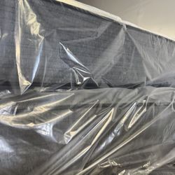 🛏️ 3. 🚛 Mattress TRUCKLOAD BLOWOUT – Limited Quantities!