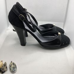 New Black Heels