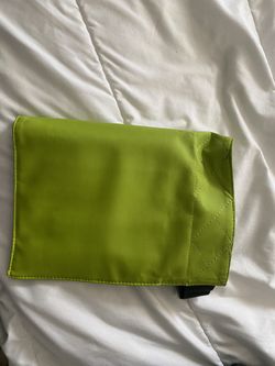 Makeup brushes holder