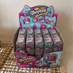 Season 8 Boarding To Europe Shopkins 