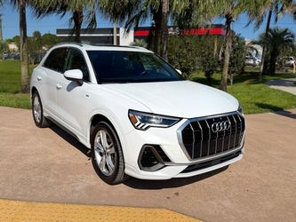 2022 Audi Q3