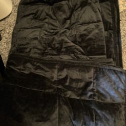 Twin/full Plush Weighted Blanket $25.00