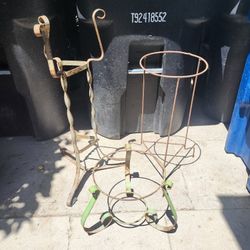Plant Stands 