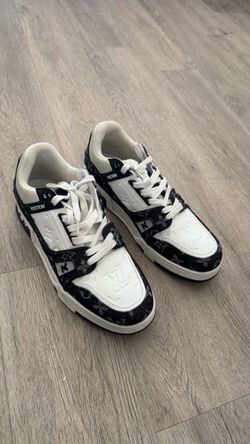 Damaged shoes