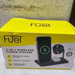 Charge All Your Apple Devices Wirelessly With the FUEL 4-in-1 Power Station