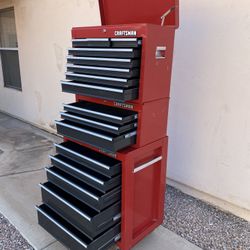 Craftsman Tool Box 65”H 26.5”W 18”D For Sale