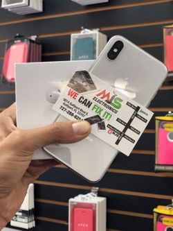 IPHONE X 64GB UNLOCKED