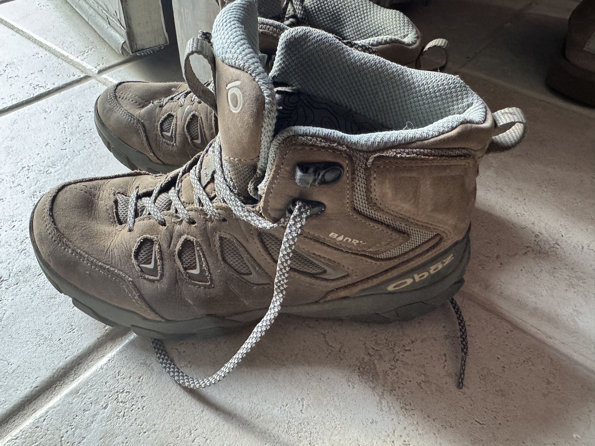 Kids Hiking Boots 8.5w