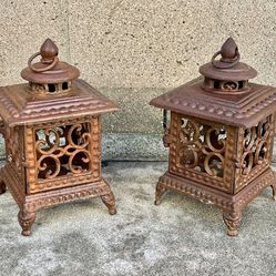 Vintage Cast Iron Asian Pagoda Lantern (Pair) 