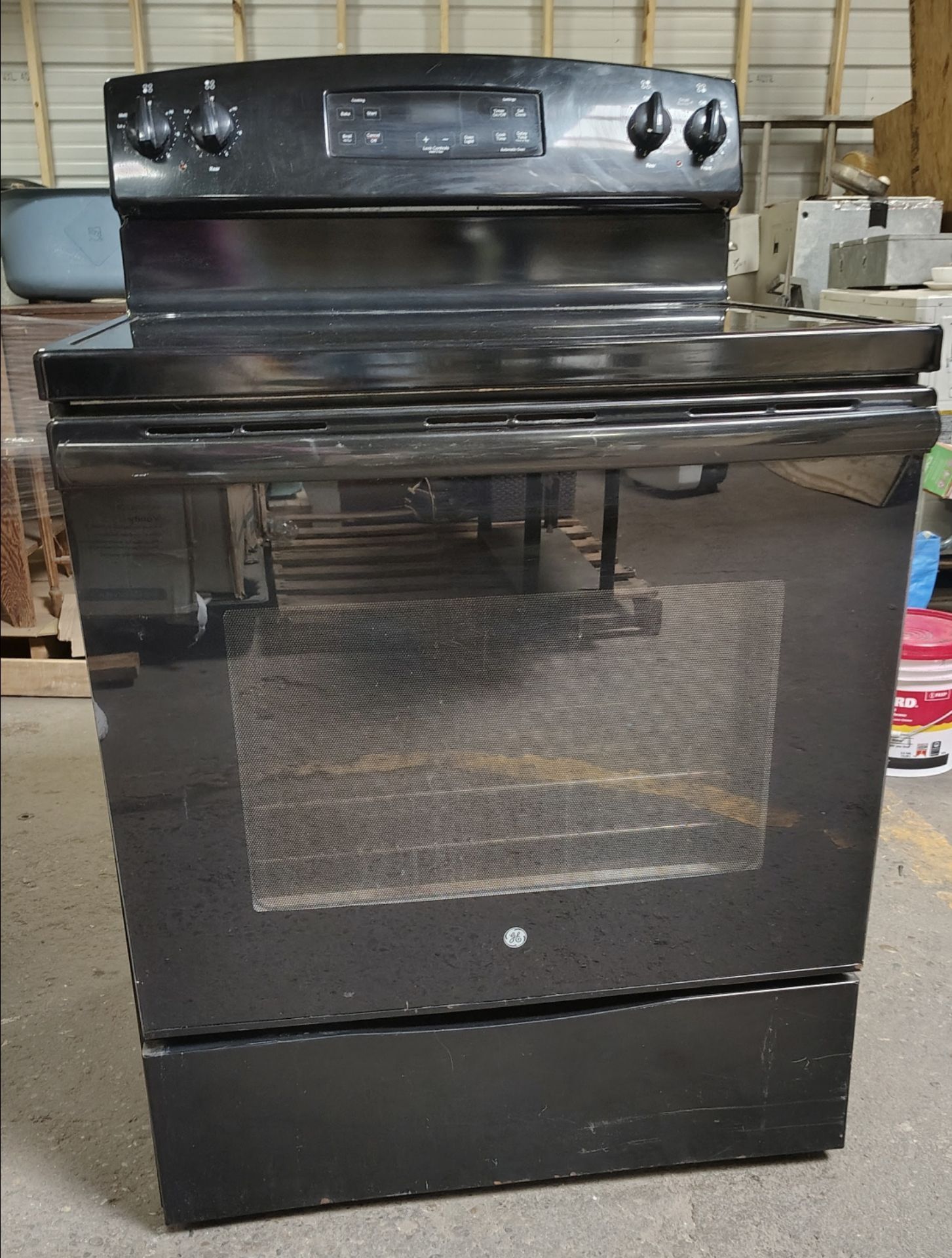 GE Electric Range