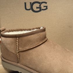 UGG WOMEN SIZE 6 CLASSIC ULTRA MINI CHESTNUT 