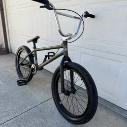 FitBikeCo BMX