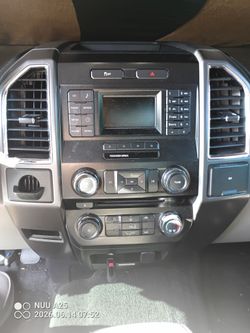 Radio and APM 4"screen 2016 F-150