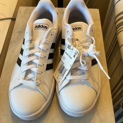 Adidas Sneakers Size 7.5 