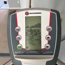 Schwinn 420 Elliptical 