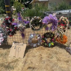 Wreaths $10