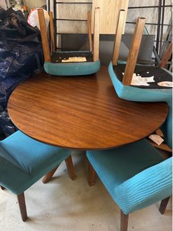 Dinning table set