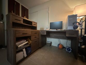 Computer Desk
