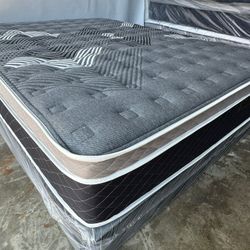 Queen Oasis Thermal Comfort Europillow Top 12inch Matres!!