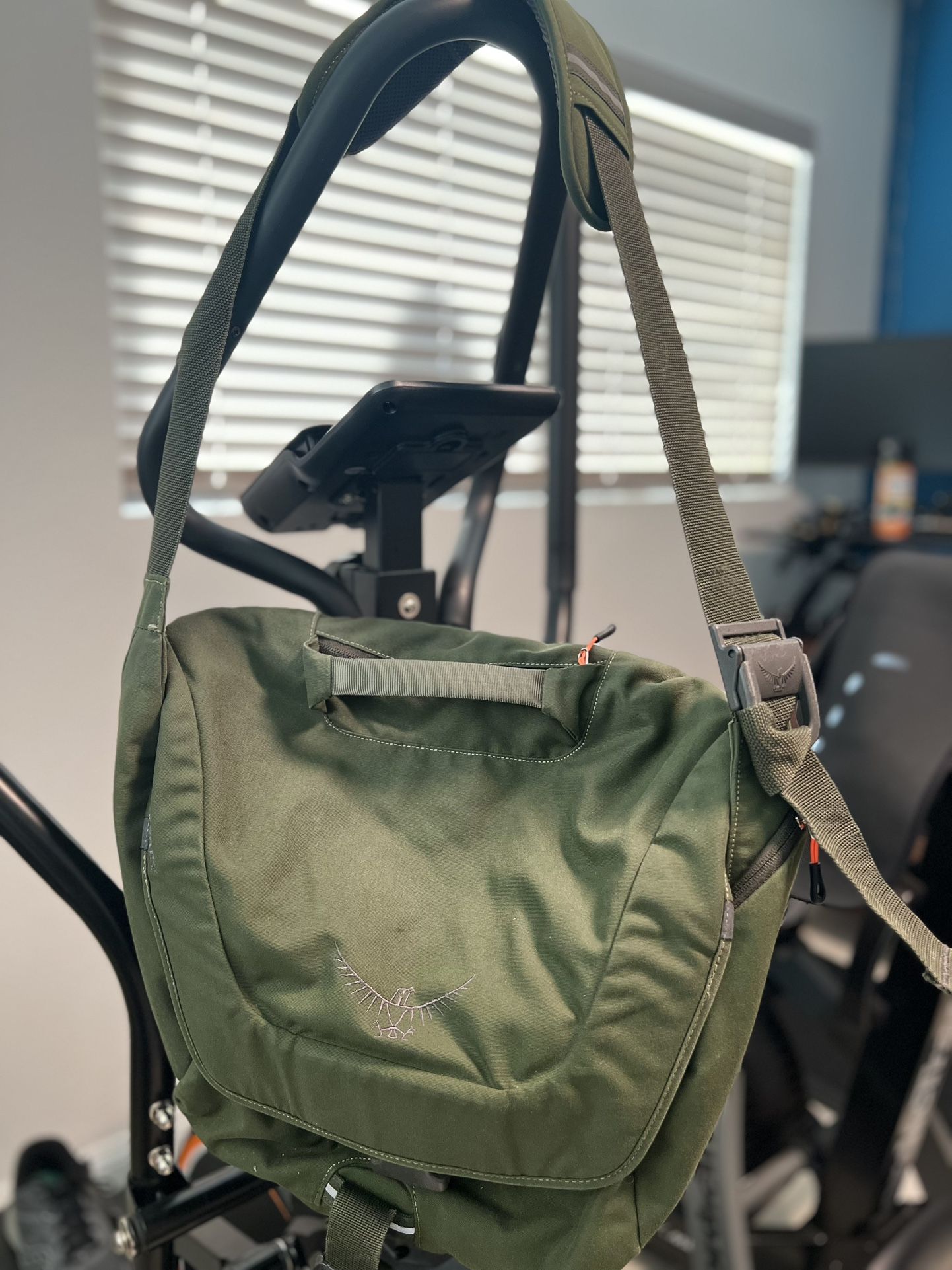 Osprey Messenger Bag