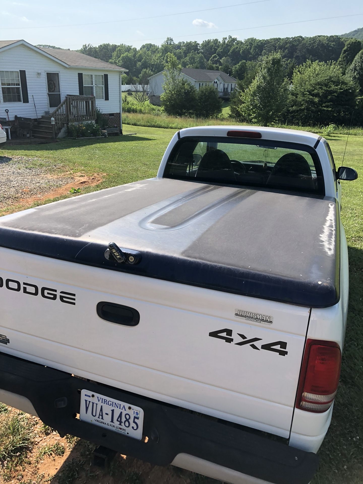 Dodge Ram Fiberglass Tonneau Bed Cover