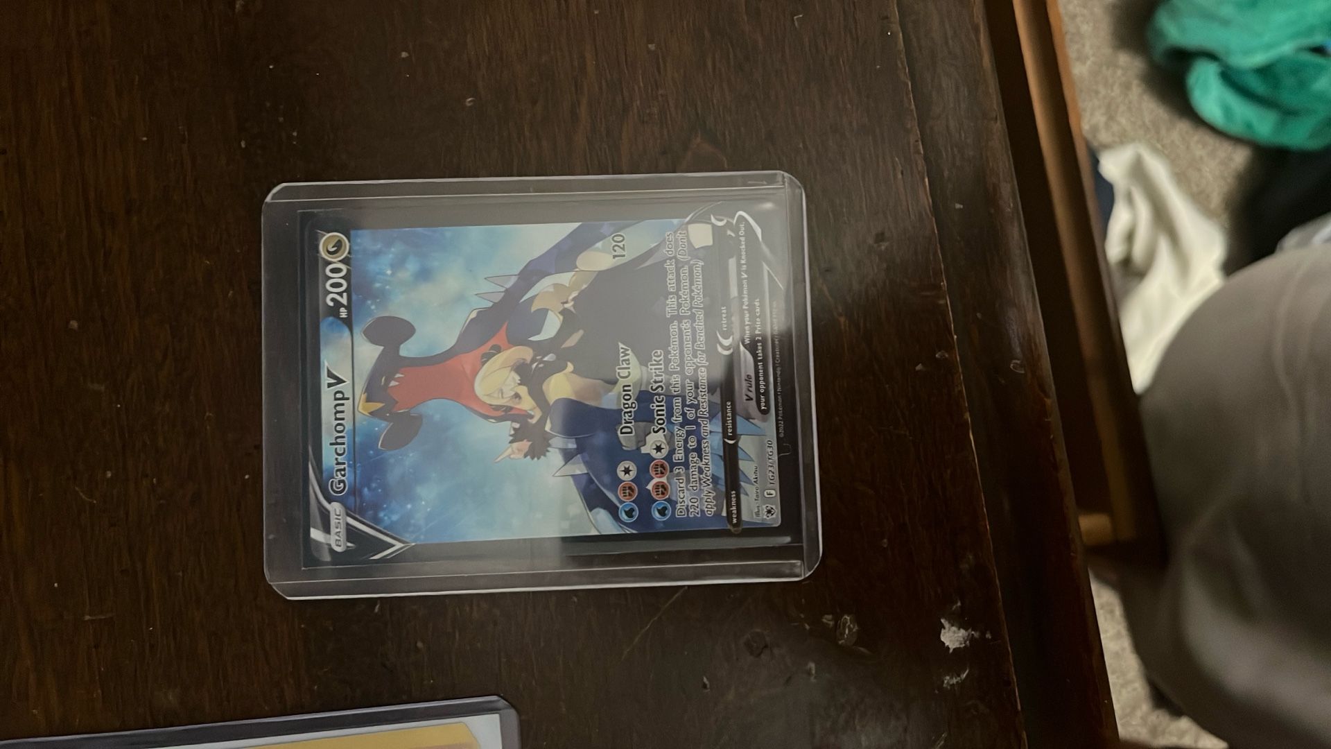 Garchomp V Astral Radiance