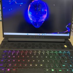 Alienware Gaming Laptop — RTX 4080 / i9 13900HX / 64GB RAM / 1TB SSD