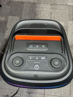 JBL PARTY CLUB 120. PORTABLE SPEAKER BLUETHOOT GREAT SOUND QUALITY 👍💯✅⭕️✅