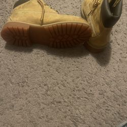 Big kids Size 3 Wheat Timberlands