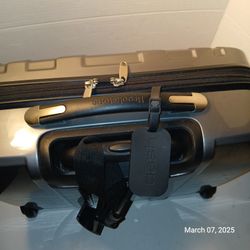 Laptop Travel Luggage  w/ Wheels 