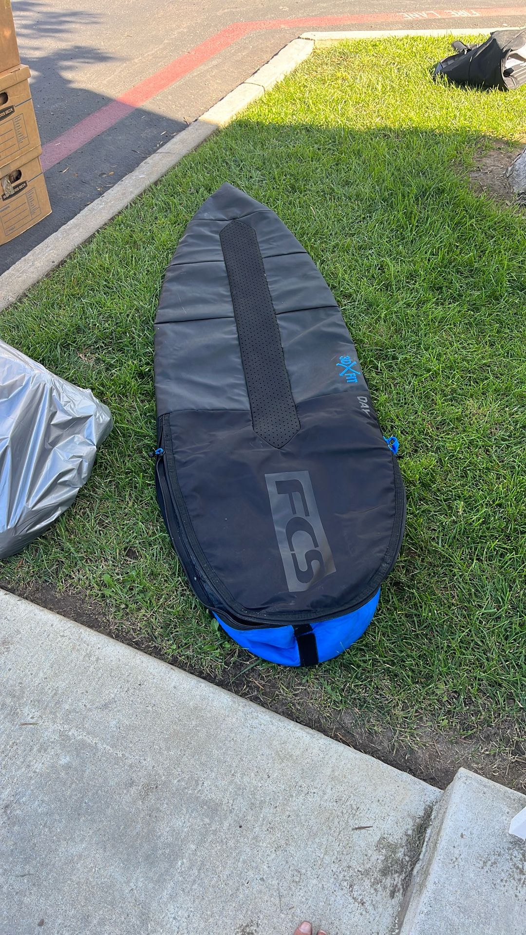 FCS 6’3” Surfboard Bag