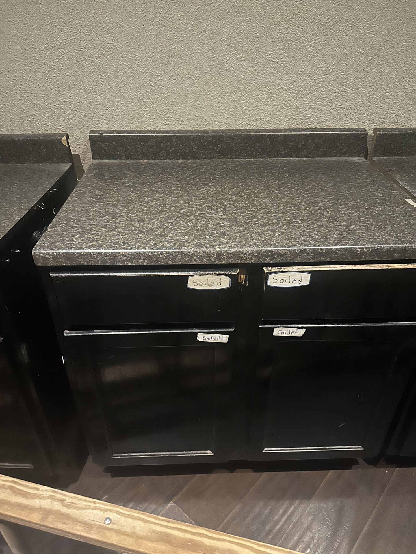 Cabinet Booth