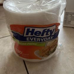 Paper Plates 130 Count