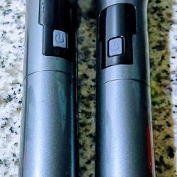 UNIVERSAL  MICROPHONES  & KAROKEE