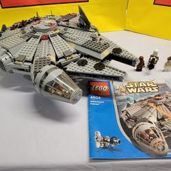 Lego Star Wars 4504 Millenium Falcon (Redesign, Blue Box)