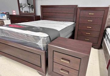 Premium Quality Bed & Complete Bedroom Set Available For Sale