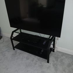 58" SAMSUNG SMART TV