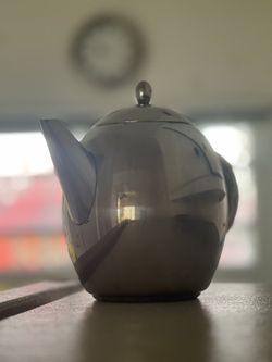 LaCafetière teapot