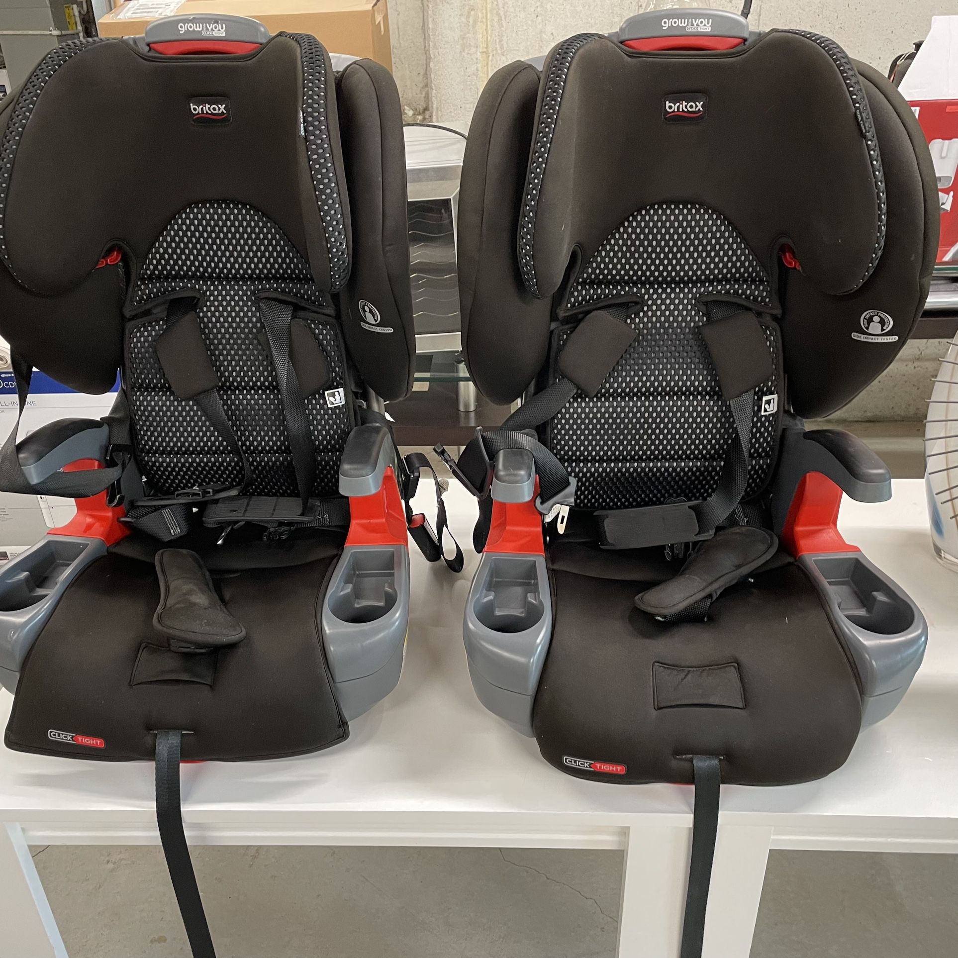 Britax Grow with You ClickTight Harness-2-Booster Car Seat, Cool Flow for  Sale in Bloomfield Township, MI OfferUp