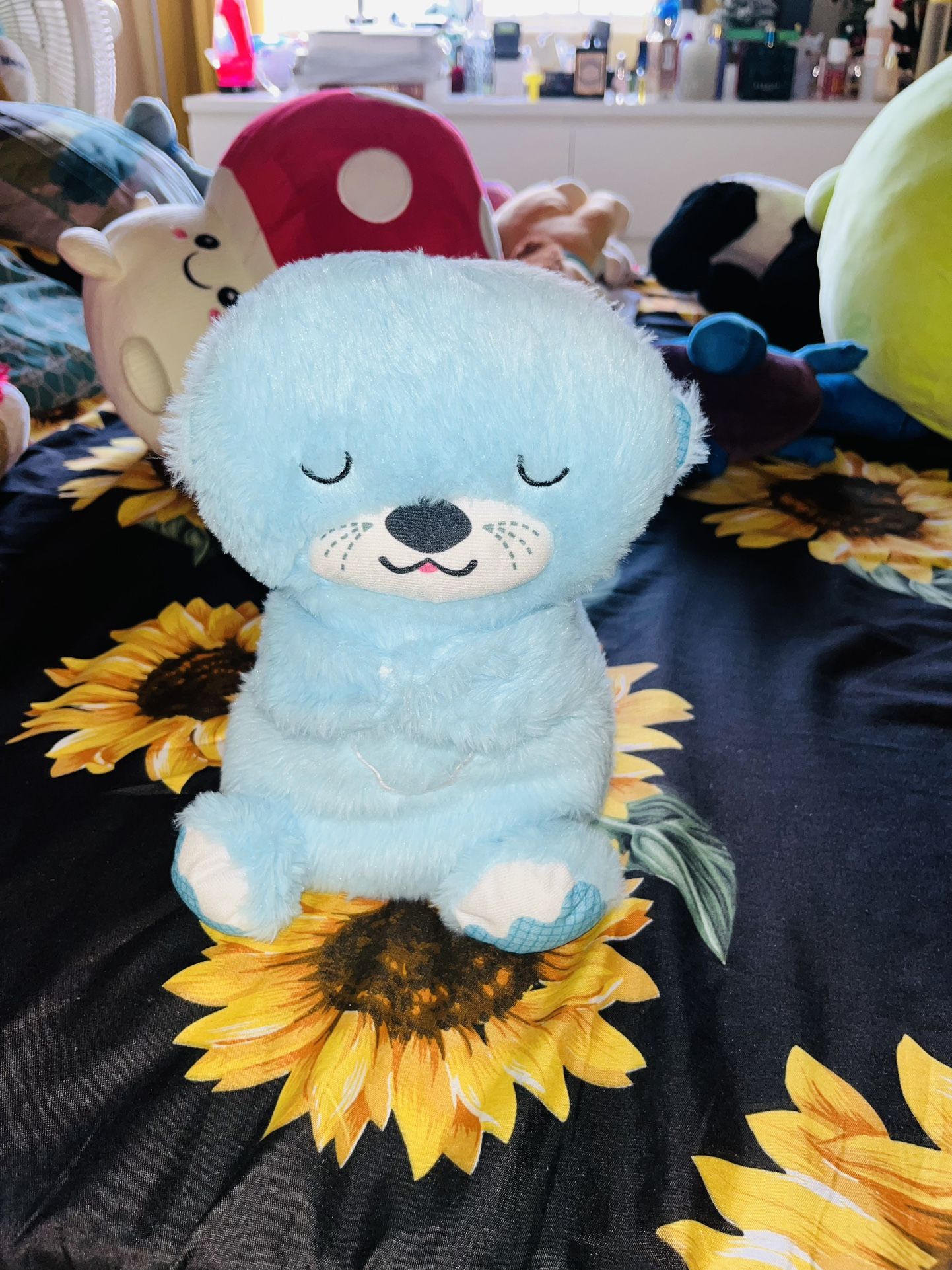 Nutria musical de peluche (Musical stuffed otter)