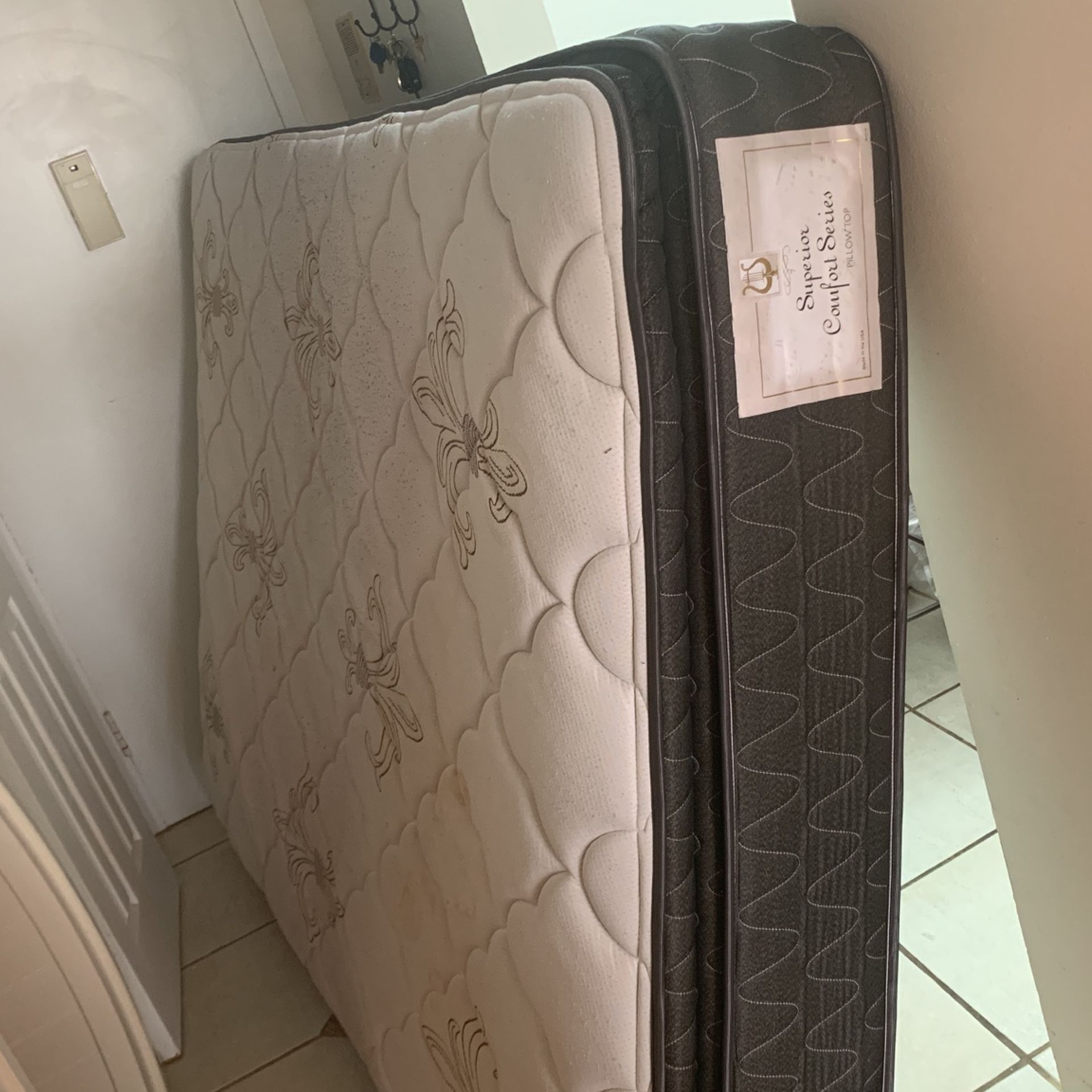 Free Queen Size Pillow top Mattress