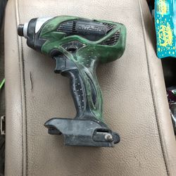 Hitachi impact driver