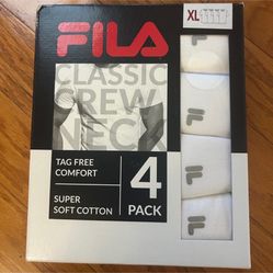 NWT Fila men’s classic  super soft cotton crewneck Tshirt 4 pack size XL