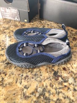 Water shoes
